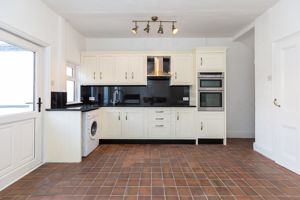 Kitchen- click for photo gallery